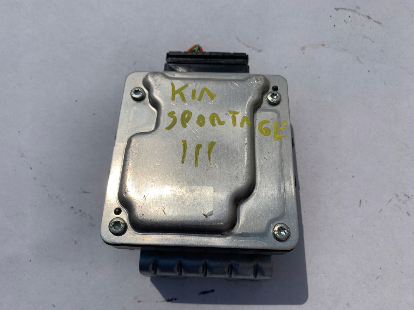 KIA SPORTAGE III module ECU 9006011006