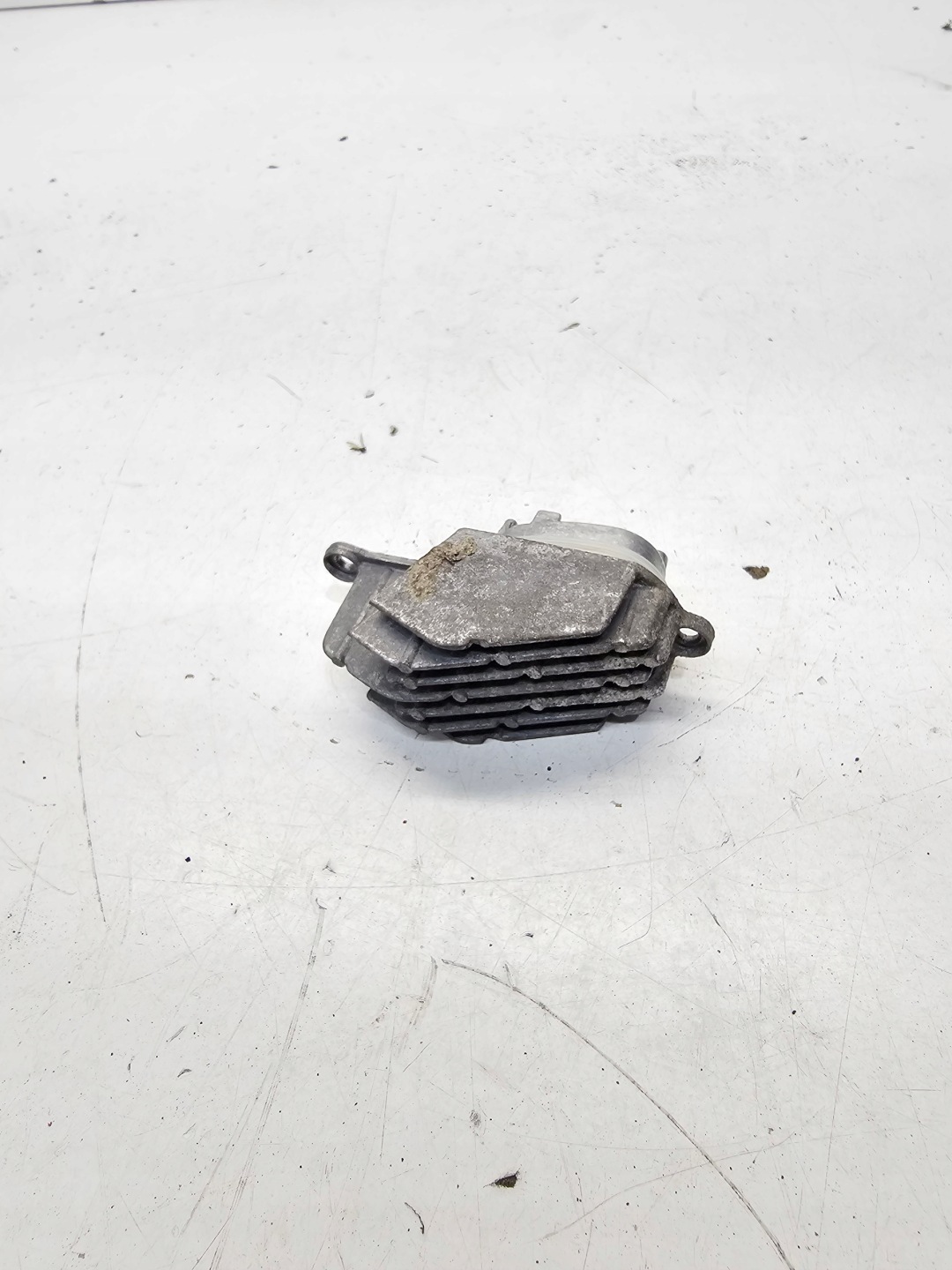 control unit module LED DRL AUDI A1 S1 8X 8X0998475