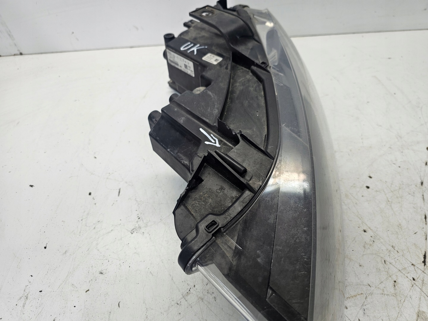 REFLEKTOR left ZWYKLY AUDI Q3 8U 8U0941003N