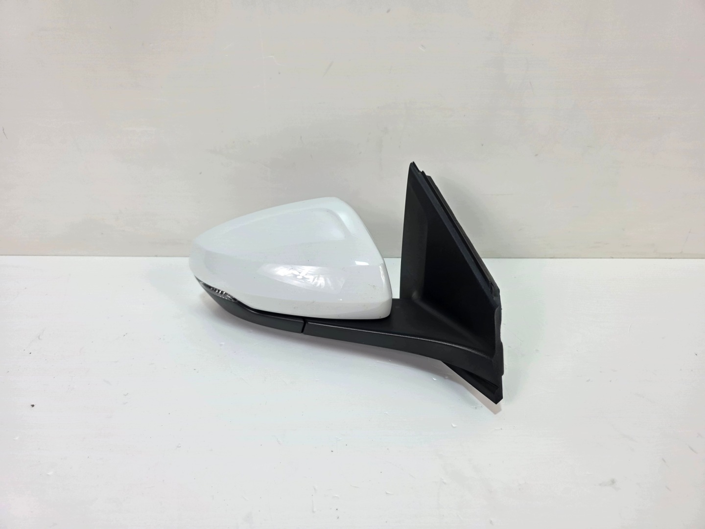 mirror right 2G0 POLO VI 12PIN LC9A PURE WHITE