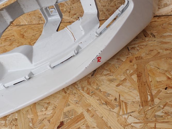 SEAT LEON IV 20- front bumper front