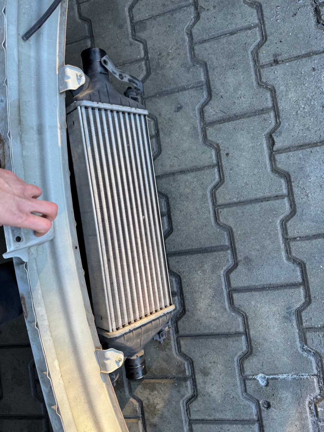 bumper support front FIAT SEDICI 06-14 pillar intercooler 2.0