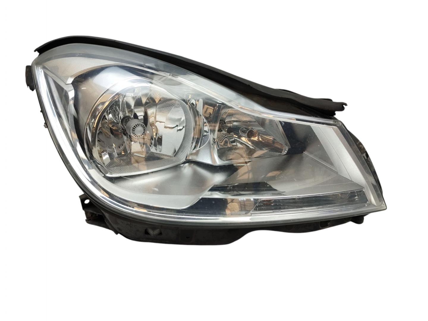 light REFLEKTOR right front MERCEDES C W204 LIFT (11-24) A2048205059