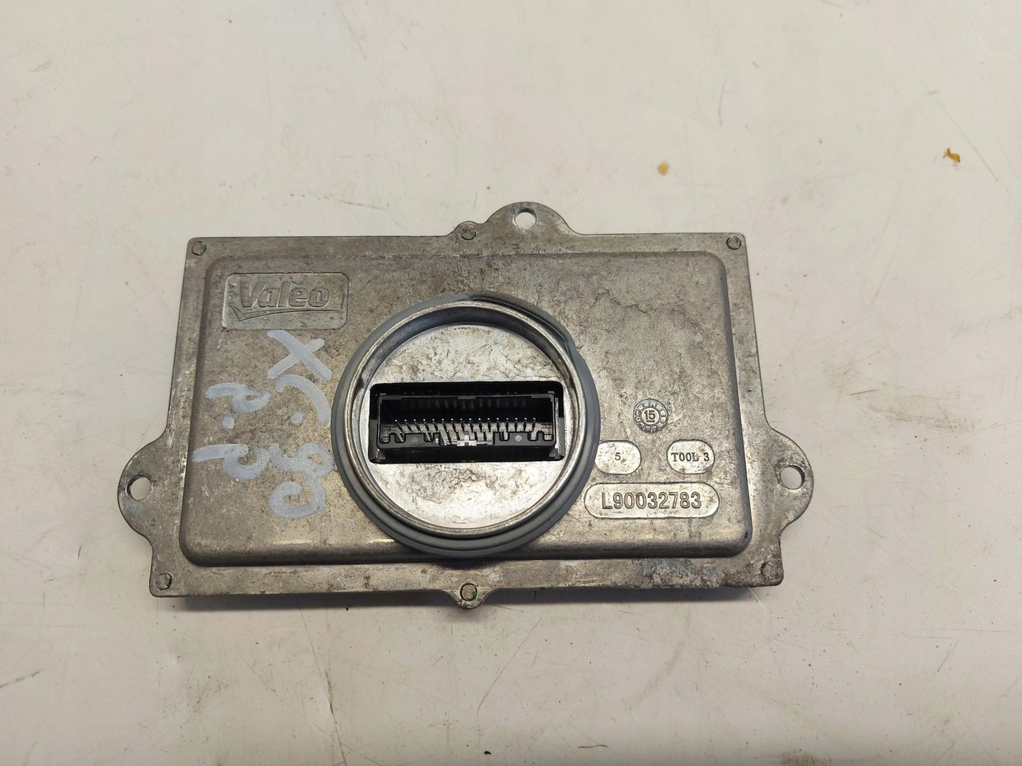 VOLVO XC90 II D5 control unit lights front right 31395945