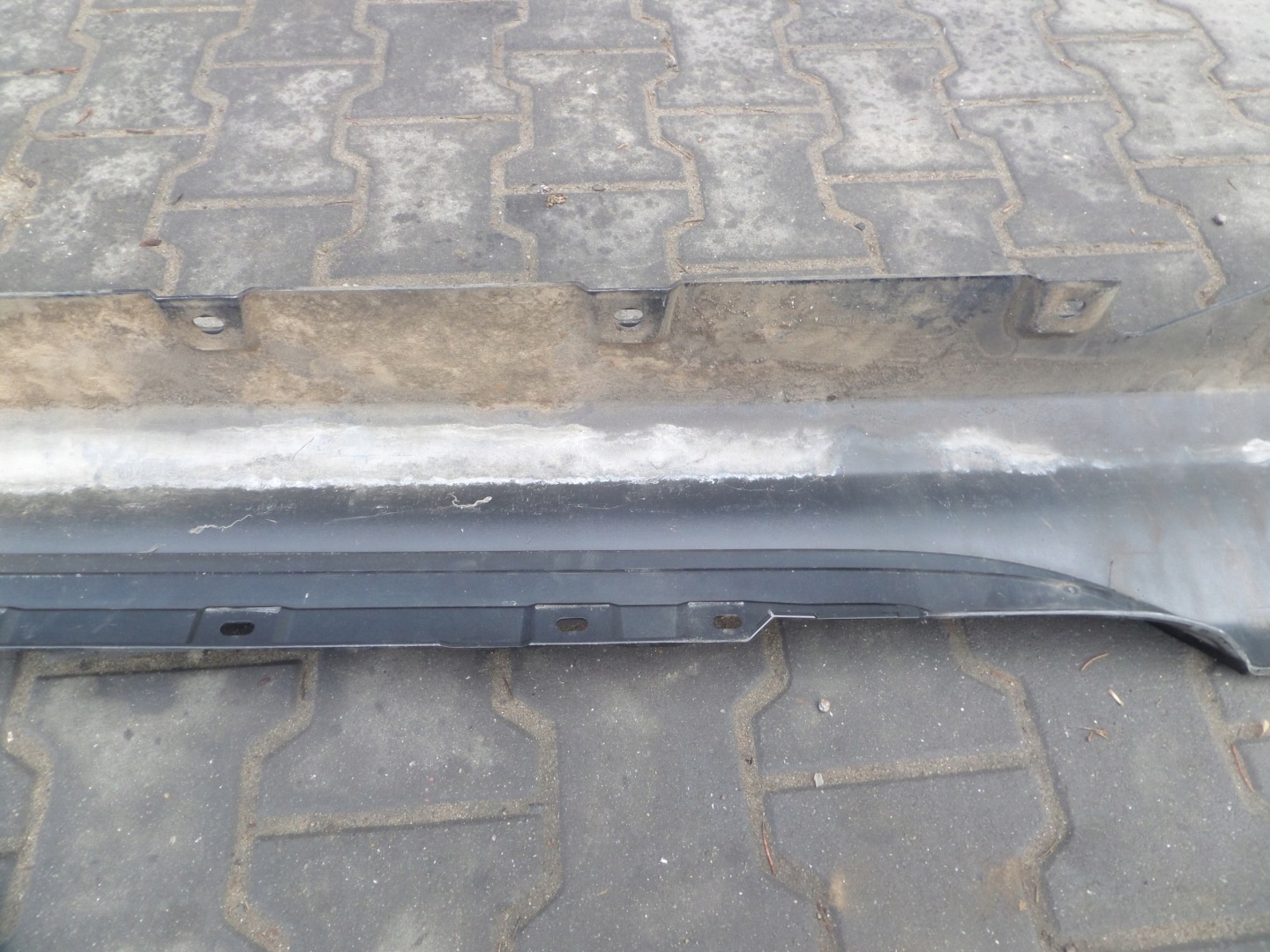 BMW 6 F12 F13 left threshold cap threshold 7264543-04 colour 475