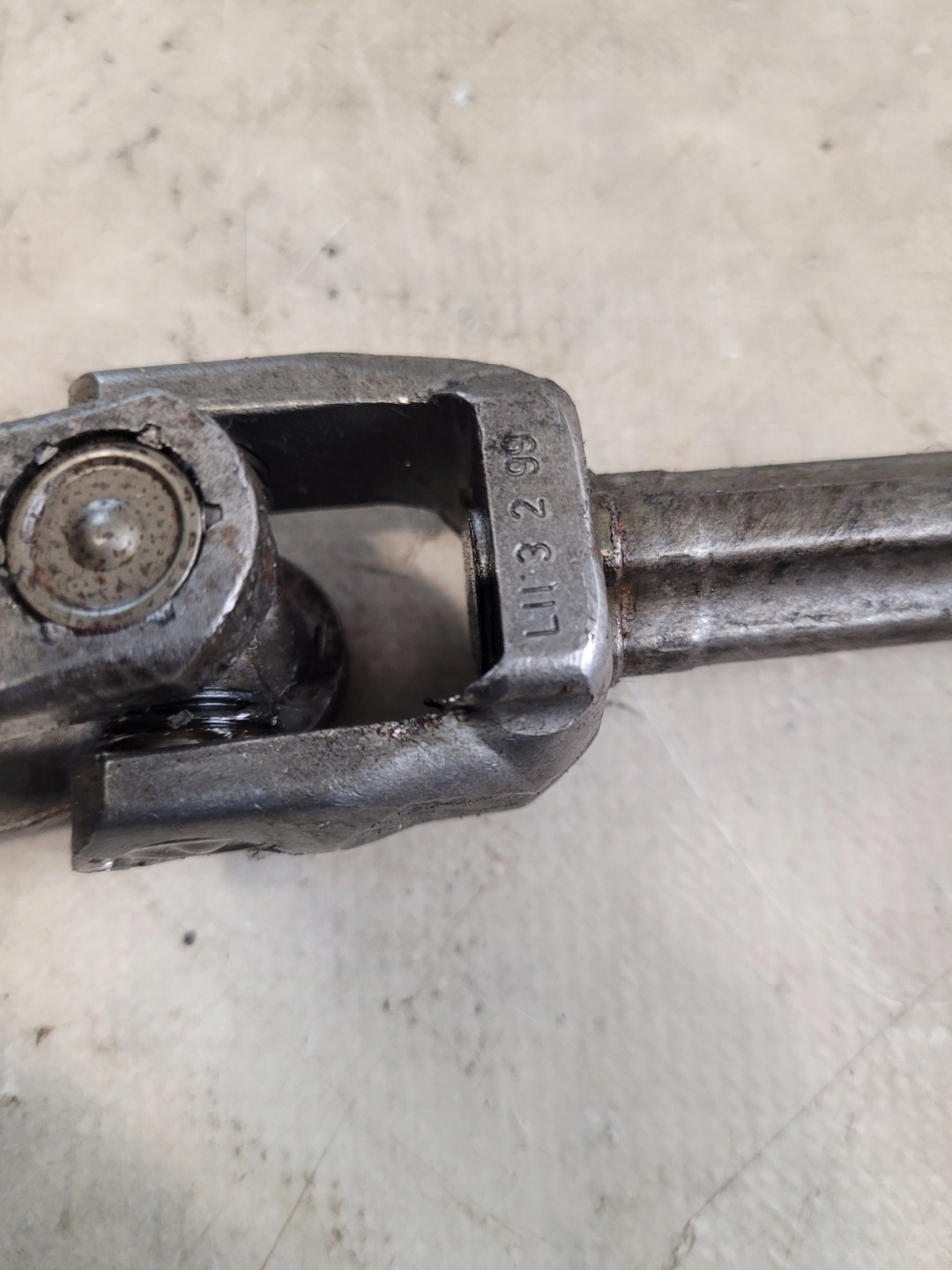 croce piantone dello sterzo VOLKSWAGEN BORA 1.6B