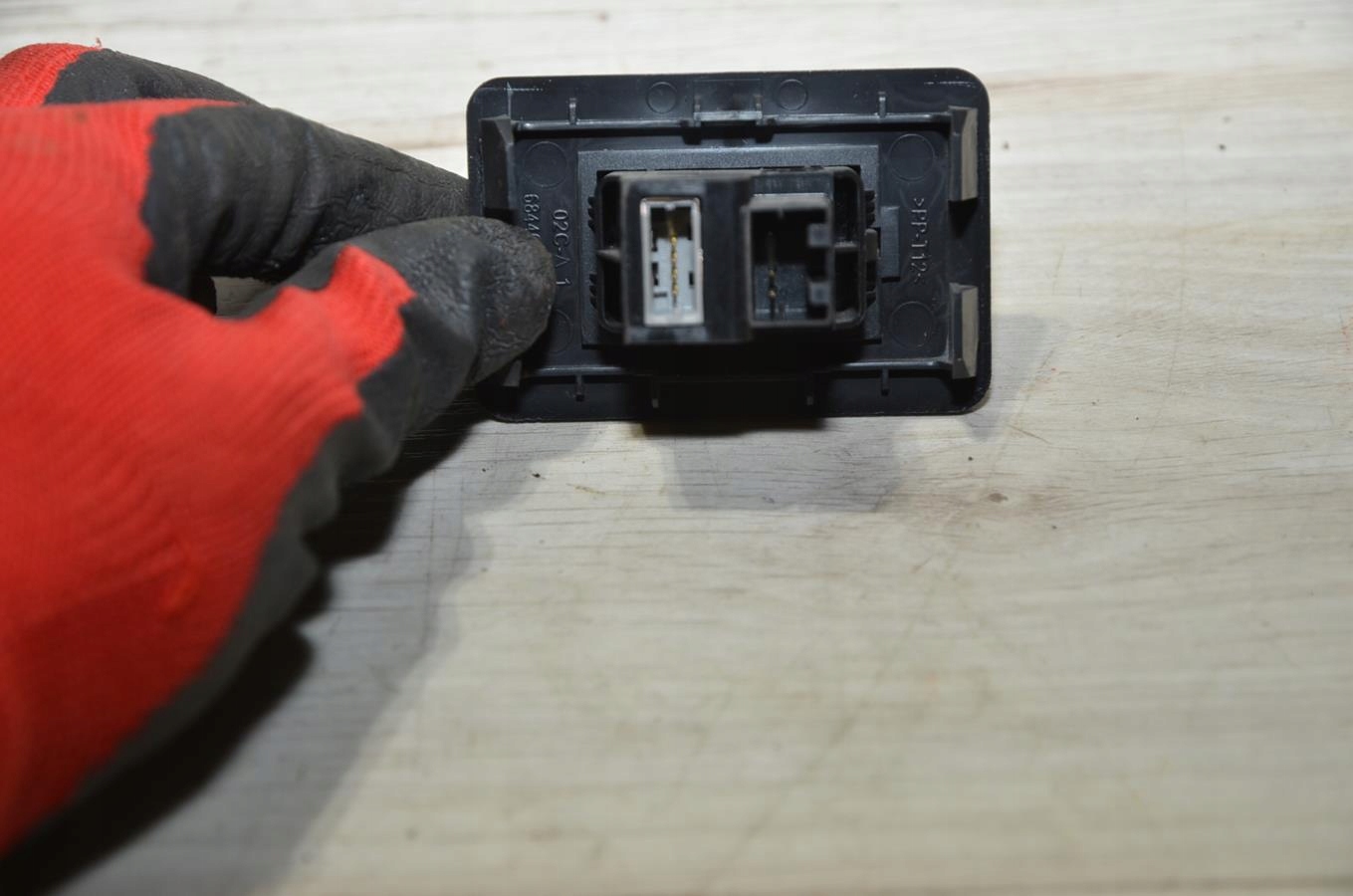 adapter USB AUX Nissan Note II E12 14r