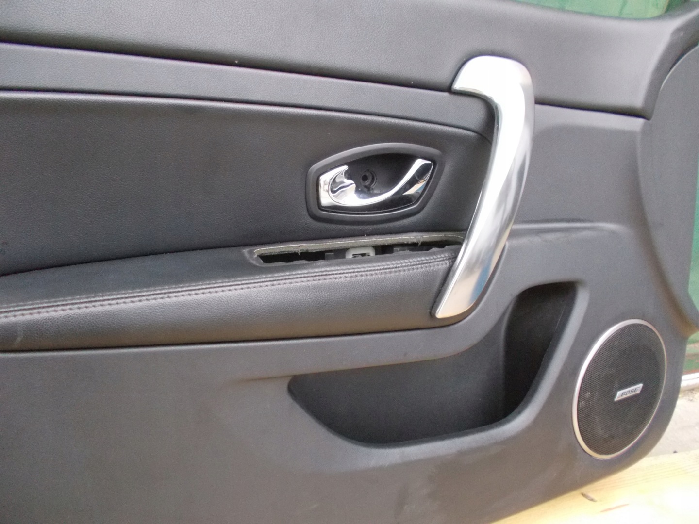 RENAULT LATITUDE 3.0 DCI 12R side door left front