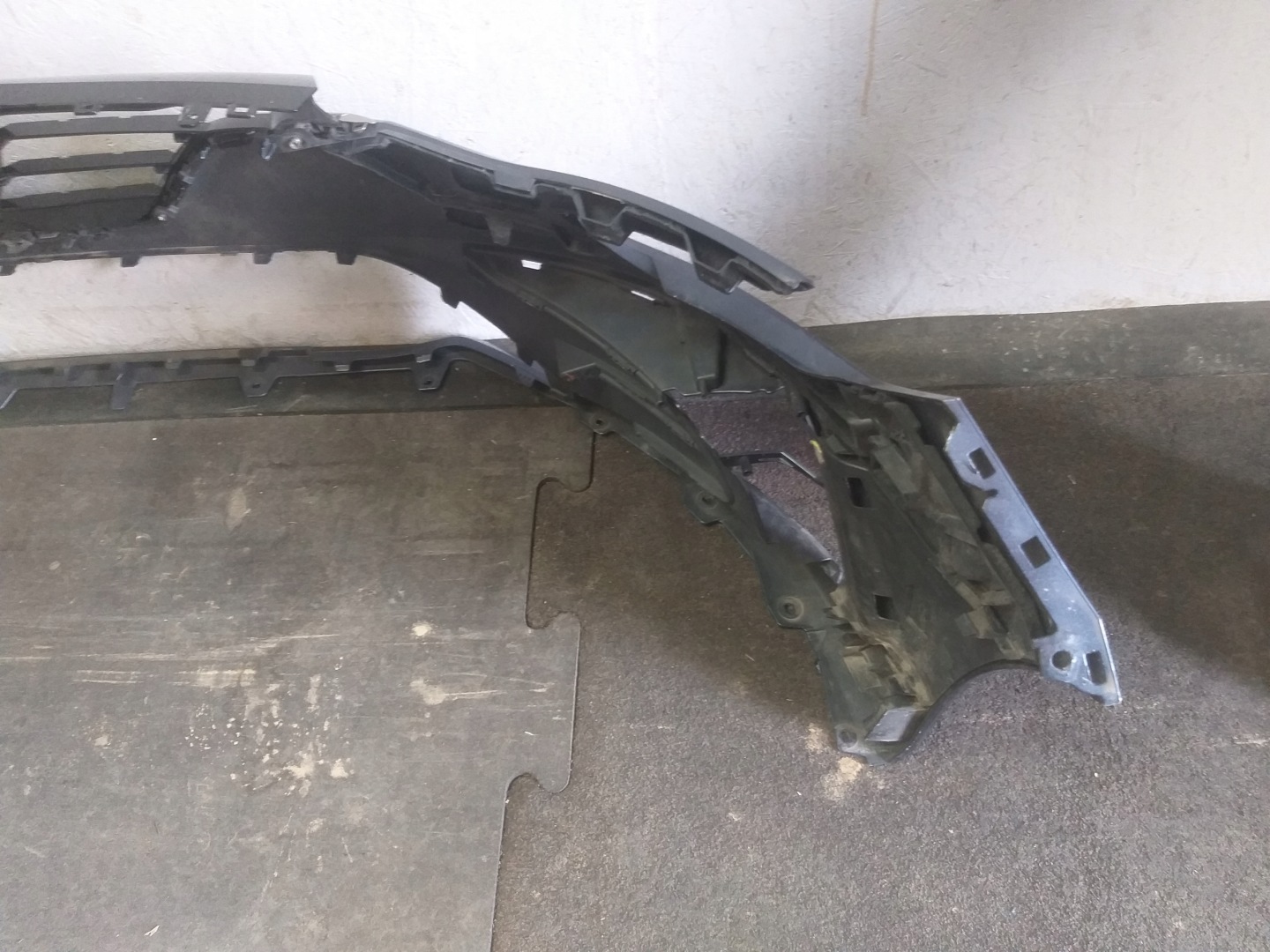 nárazník předek RENAULT MEGANE IV 4 LIFT