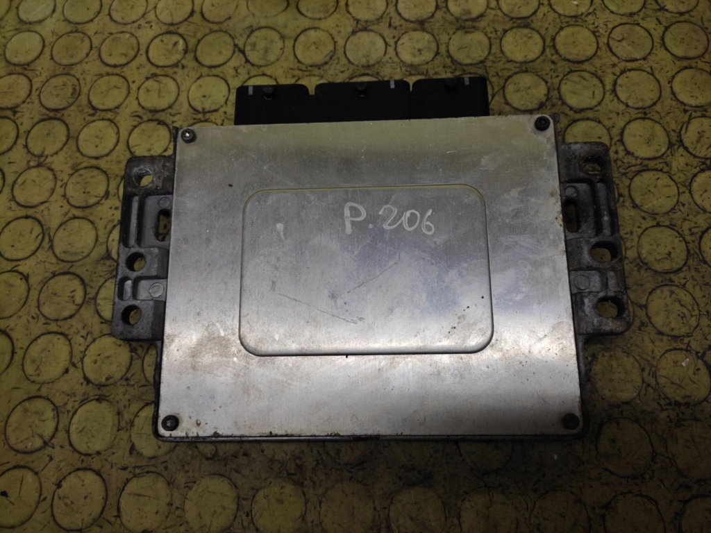 PEUGEOT 206 control unit of the engine 9656972580