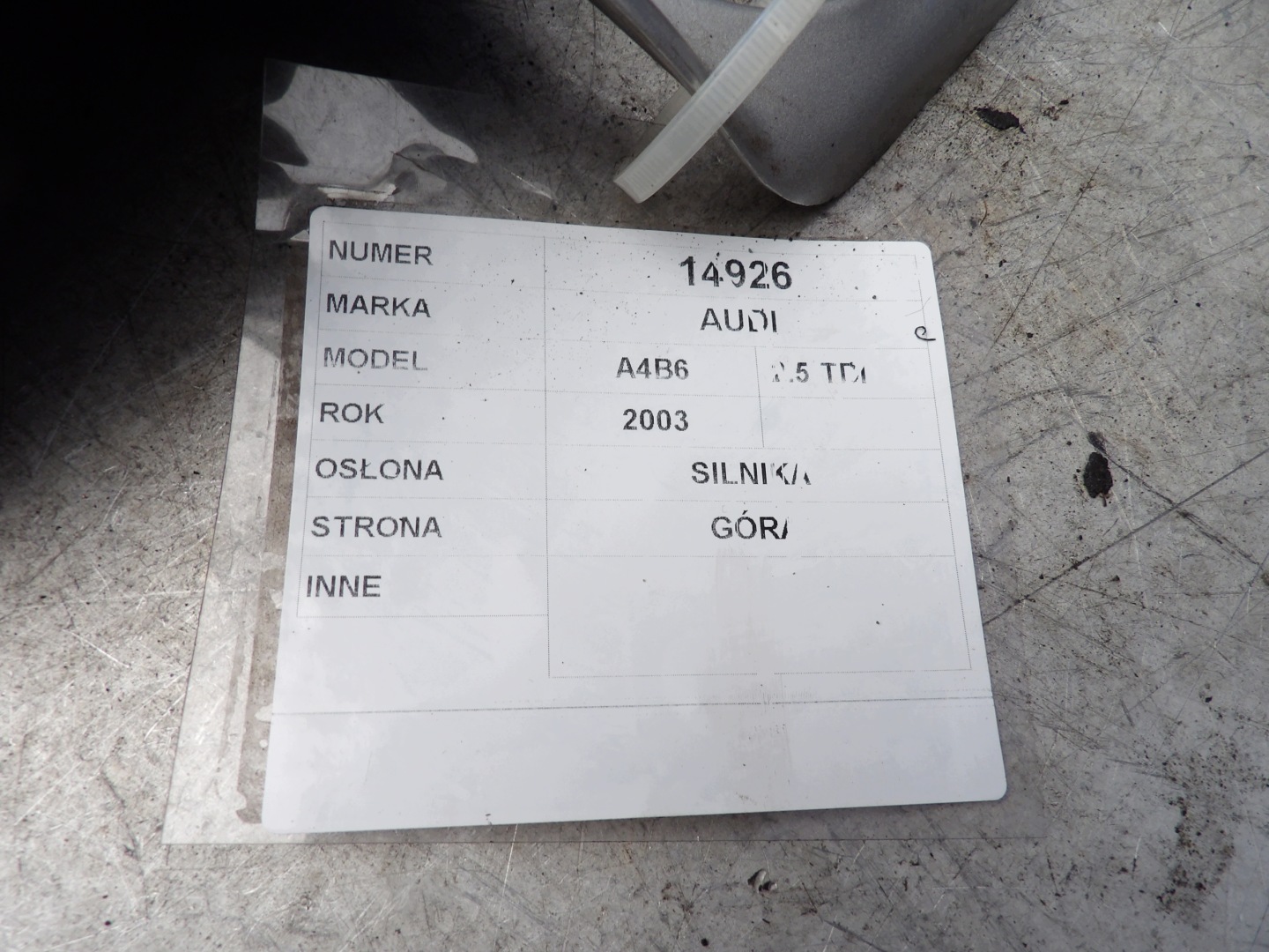 Audi A4 B6 2,5 tdi motor cover upper