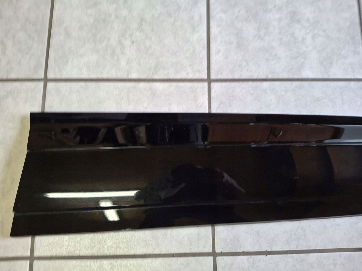 moulding for door right front AUDI Q4 E-TRON 2021R->