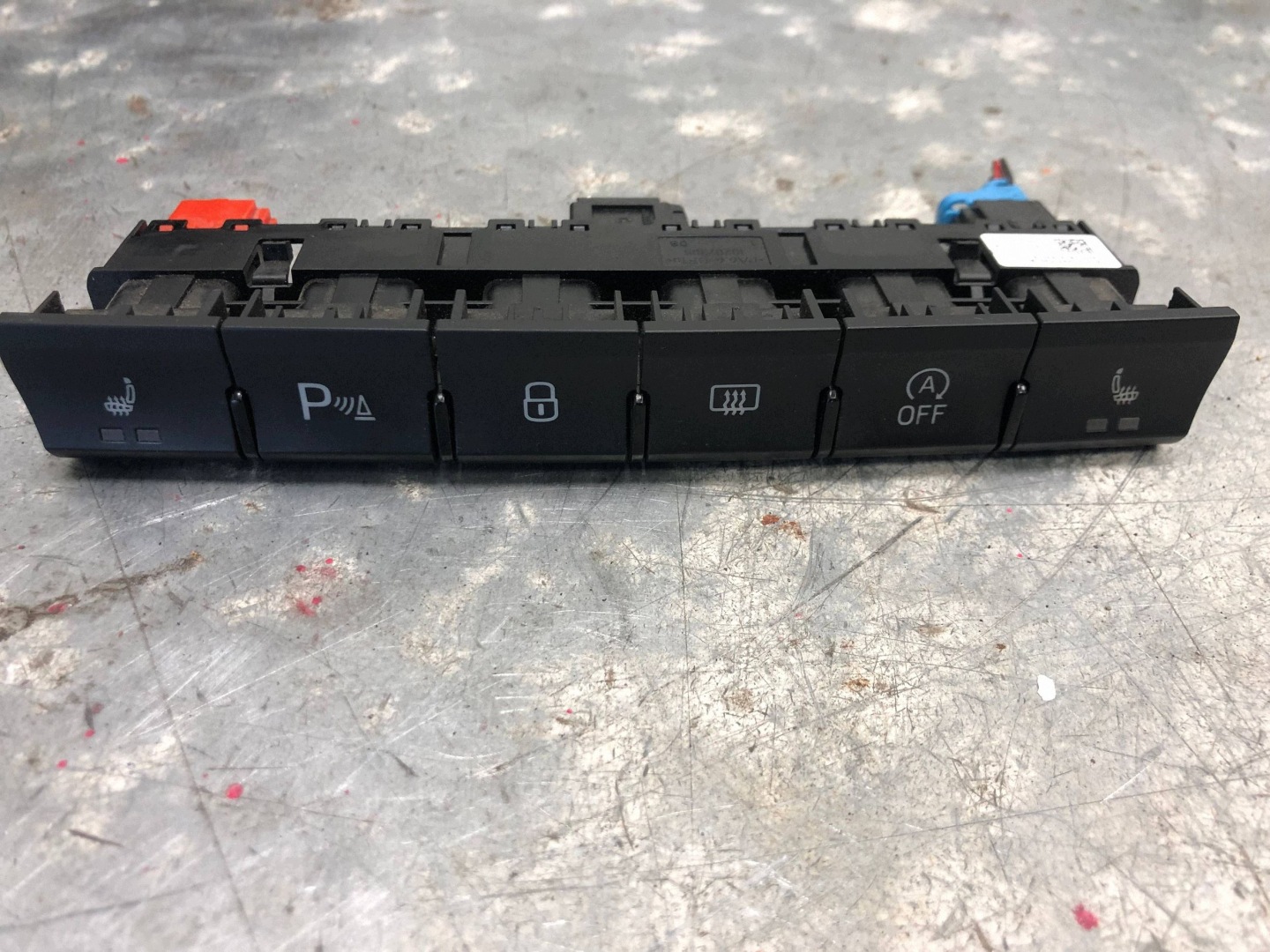 Commandes PRZYCISKI SKODA RAPID 5JA927132BC
