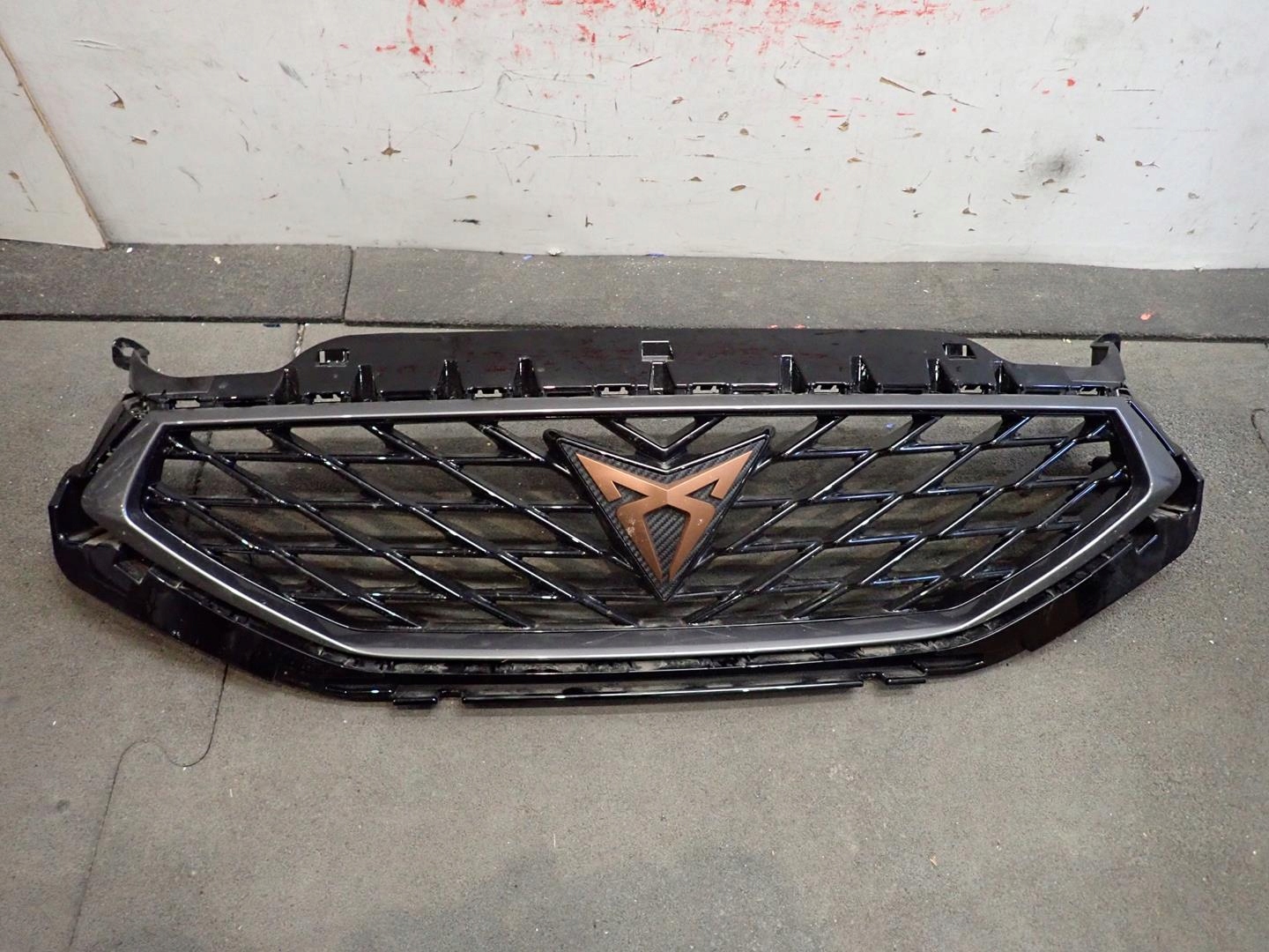 Grill SEAT LEON IV CUPRA 2020- 5FA853651C