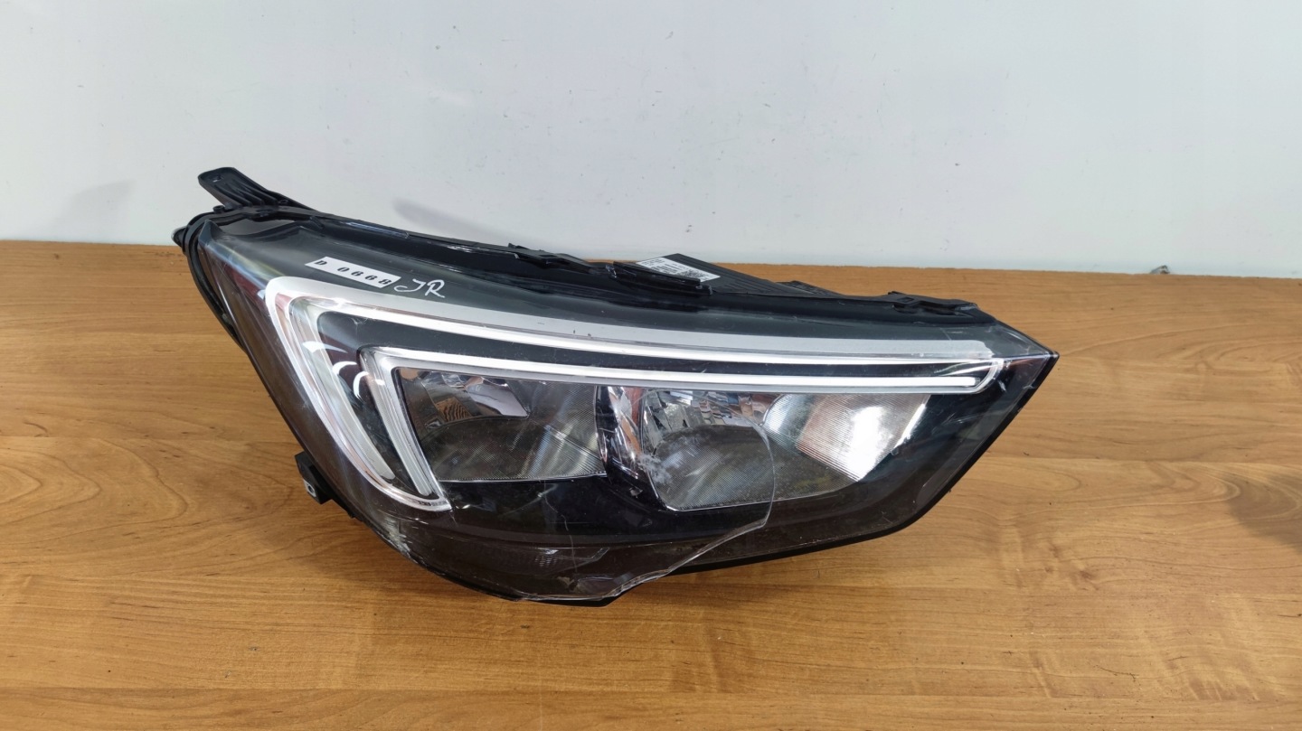 OPEL CROSSLAND right light front + module LED JEZ