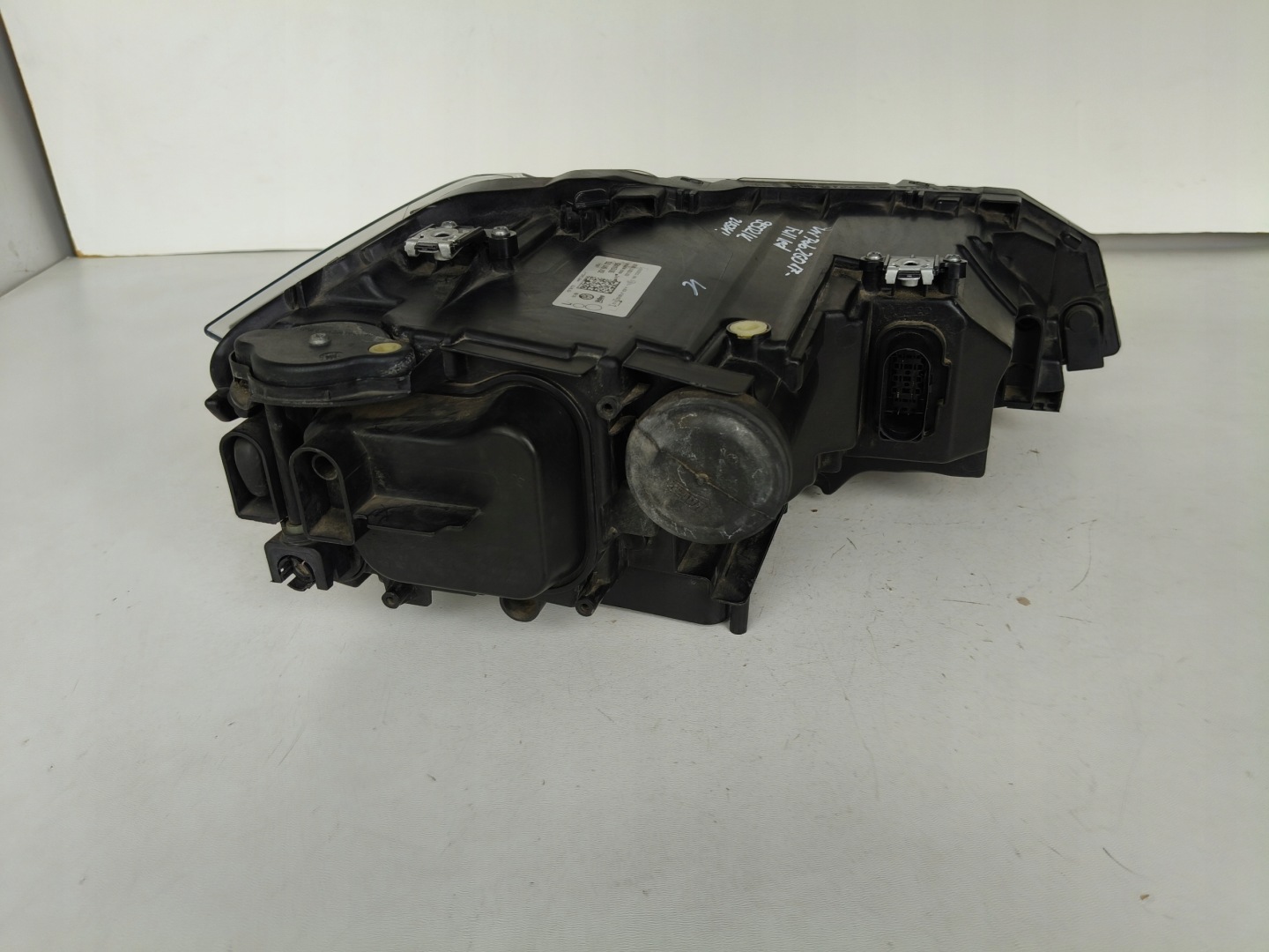 light left REFLEKTOR VW POLO 2G 2G0 17- FULL LED