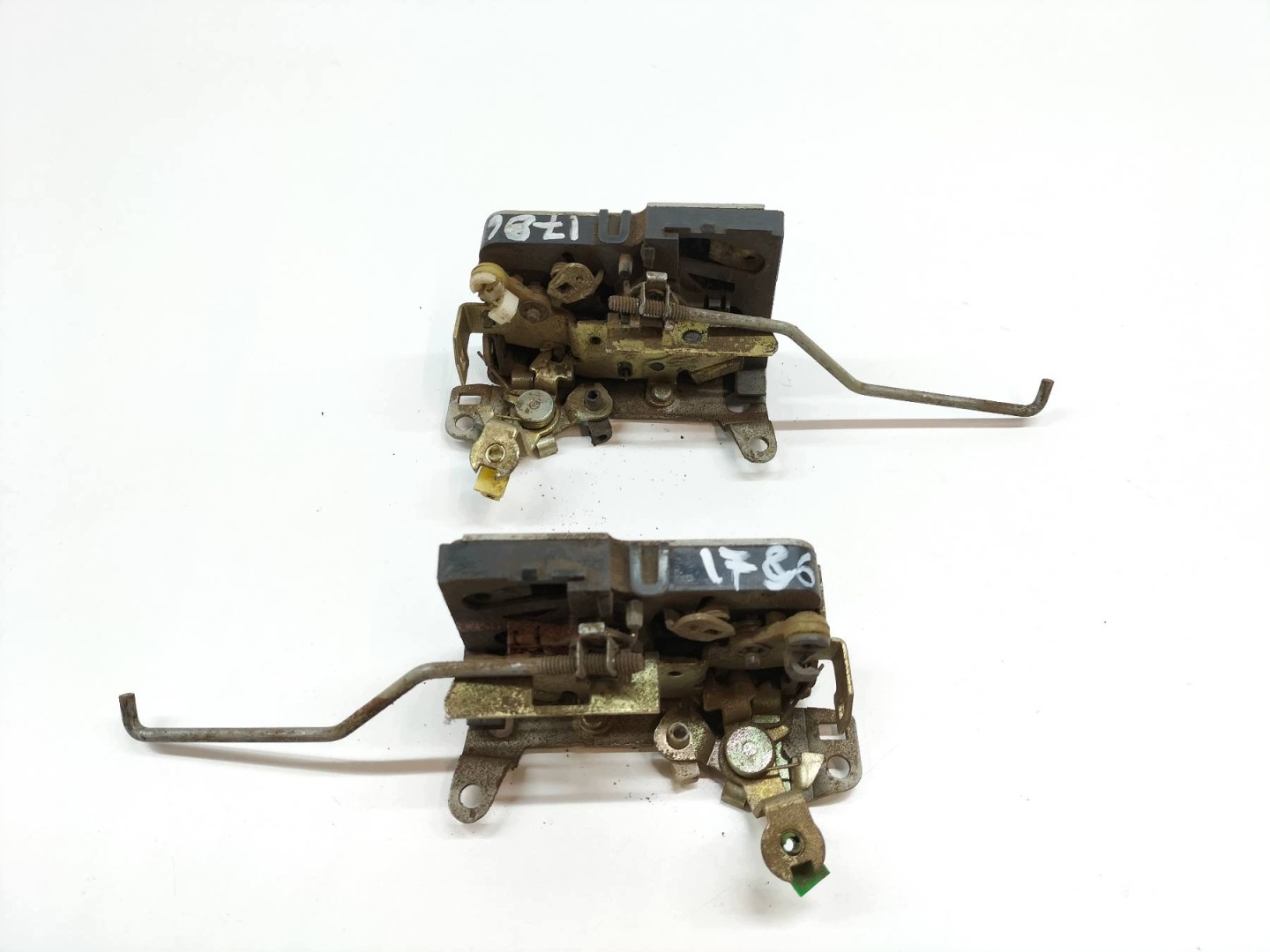lock door left front right front KOMPET EUROPA Iveco Daily III