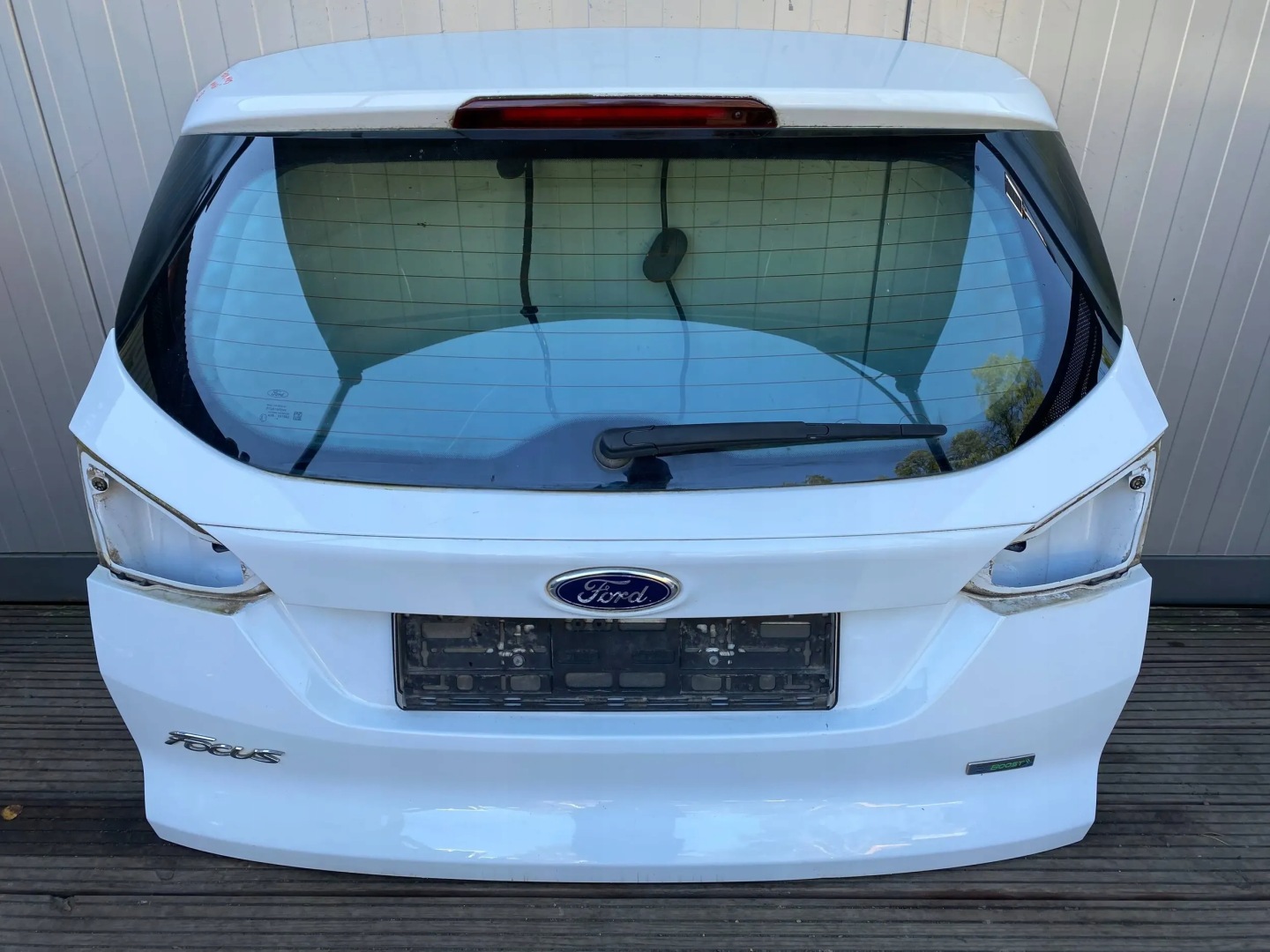 FORD FOCUS MK3 KOMBI complete trunk door boot 5B