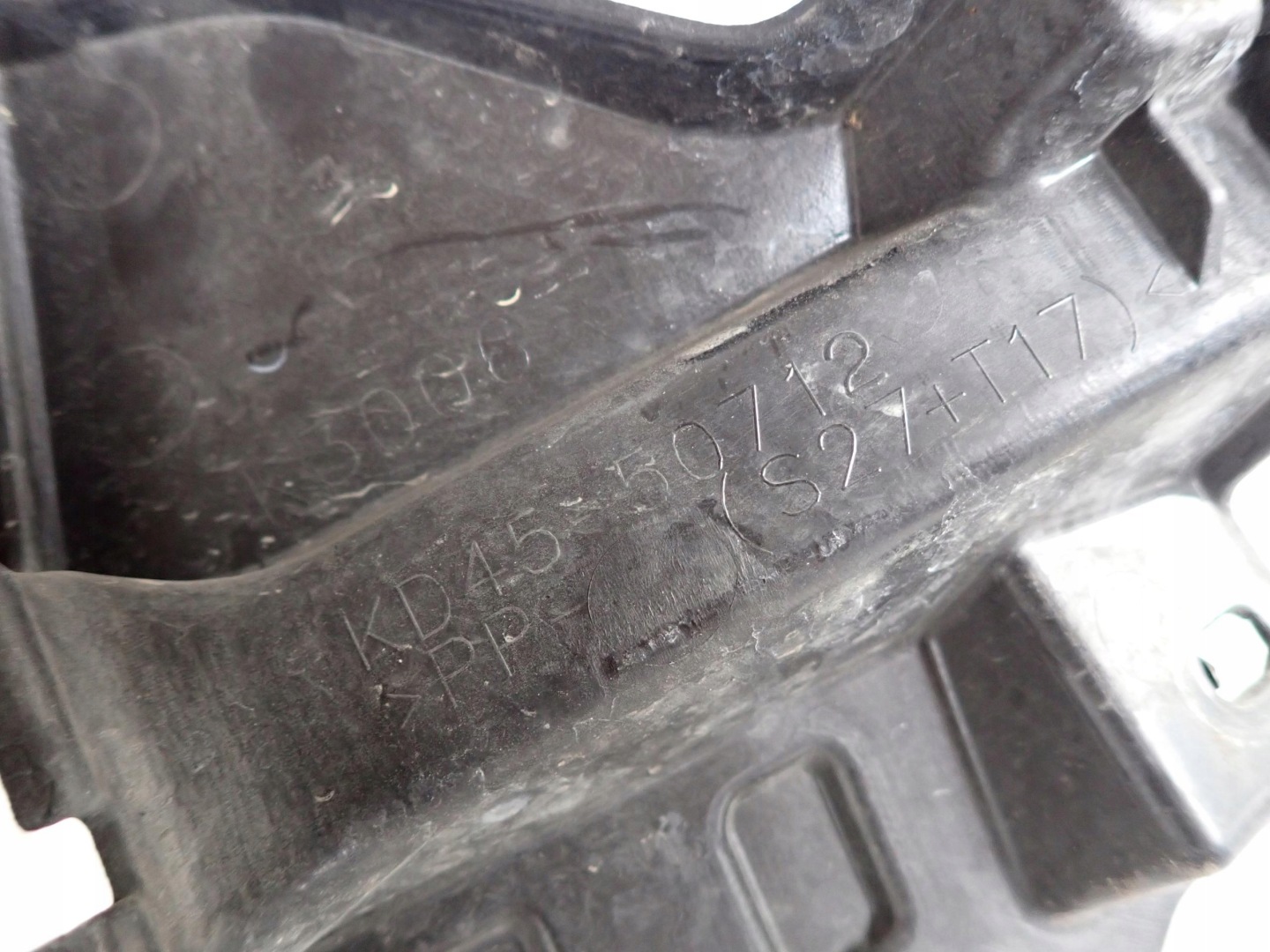 MAZDA CX5 CX-5 Grill Grill 5E0853653C KD45-50712