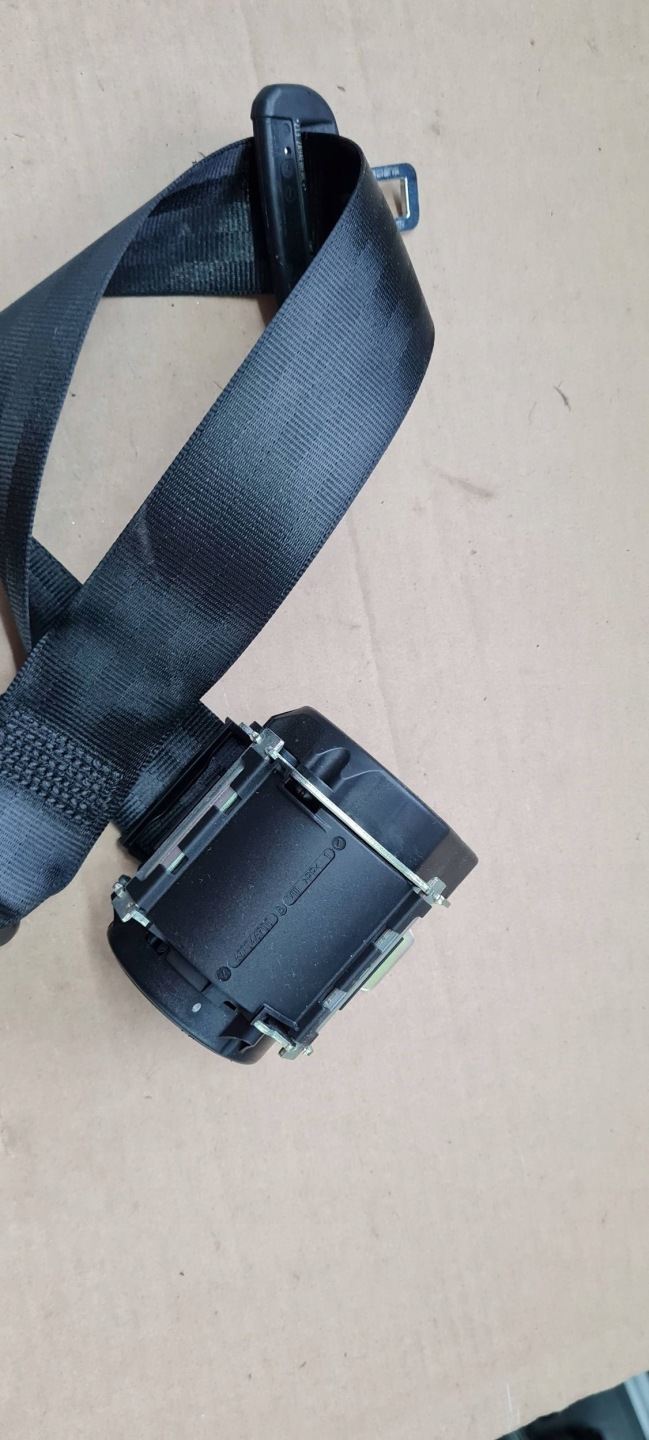 A5 8W Gurten hinten heck mitte mitte 8W0857807 A4 B9 8W