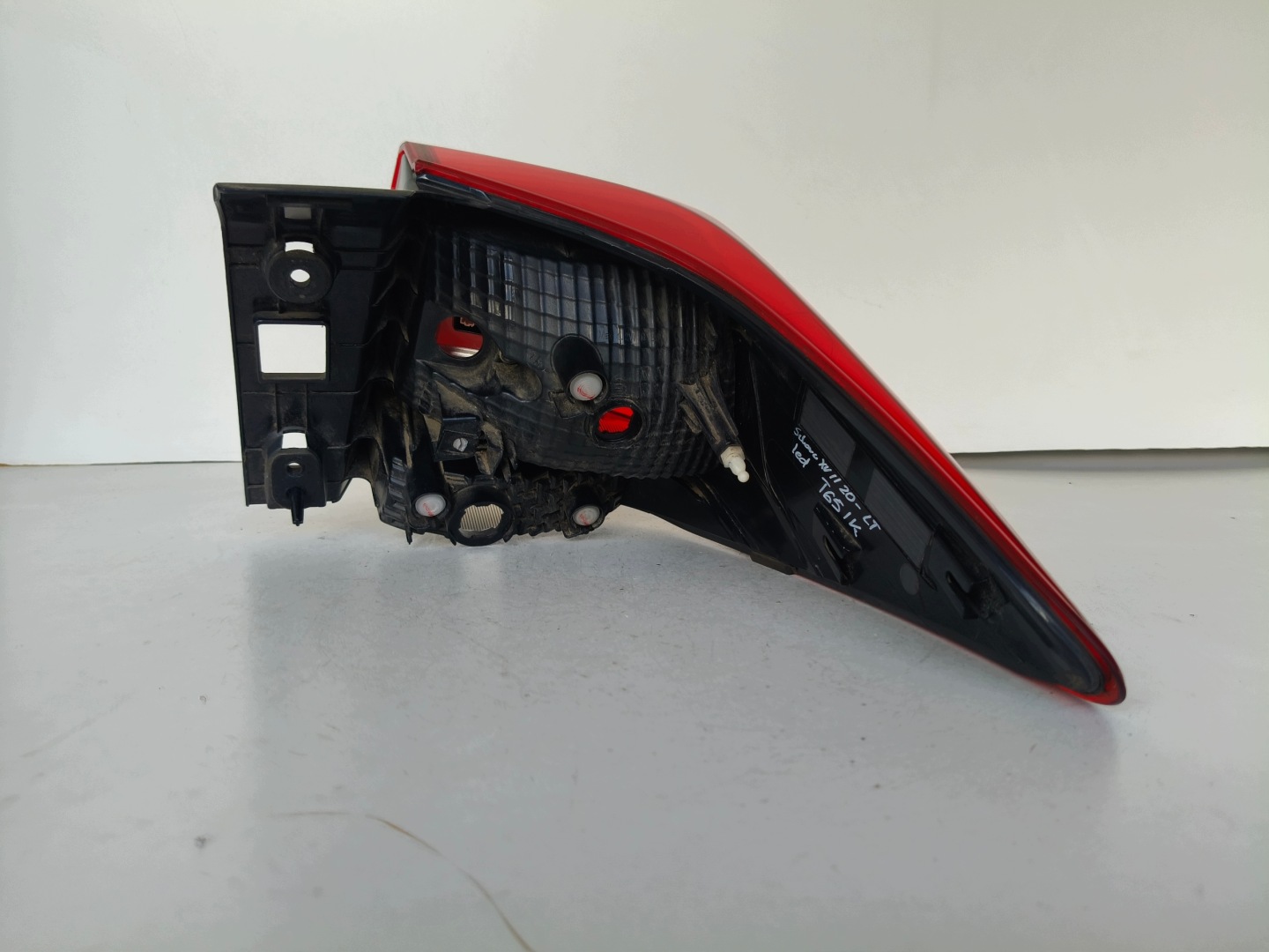light left rear SUBARU XV II 20- LIFT LED T65