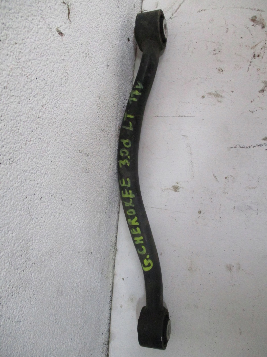 arm rear upper rear part right JEEP GRAND CHEROKEE 3,0D 11R
