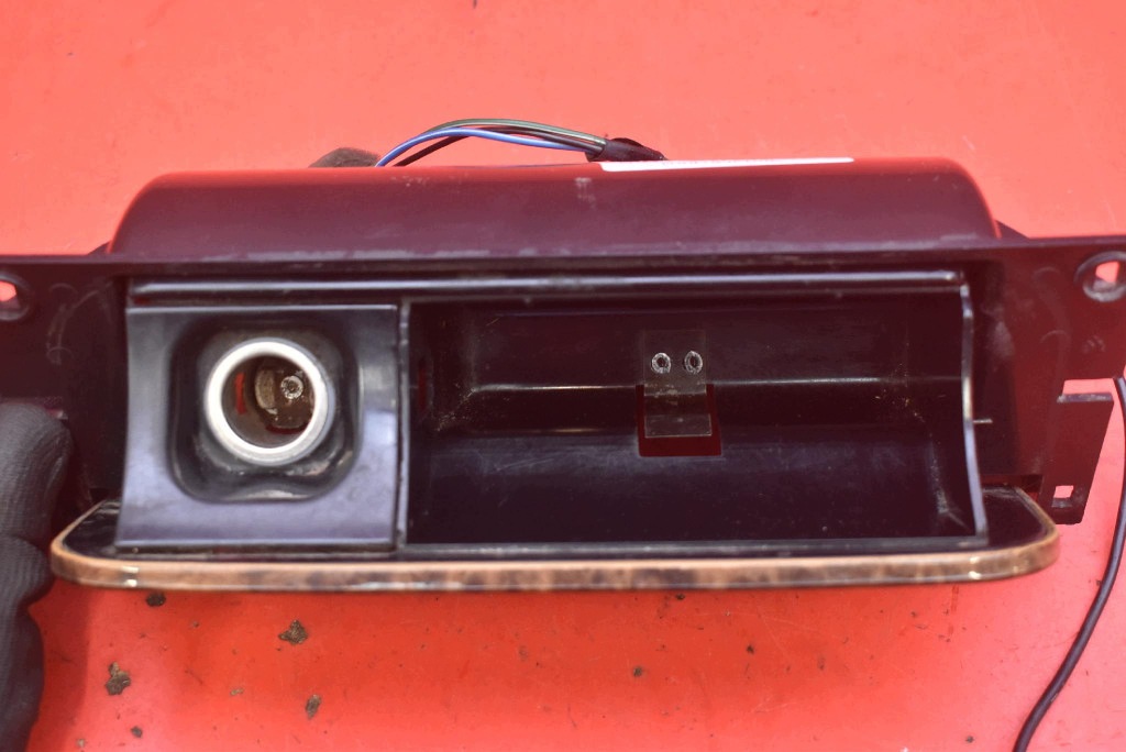 Handschuhfach mitte HYUNDAI GALLOPER 2 II 98-03