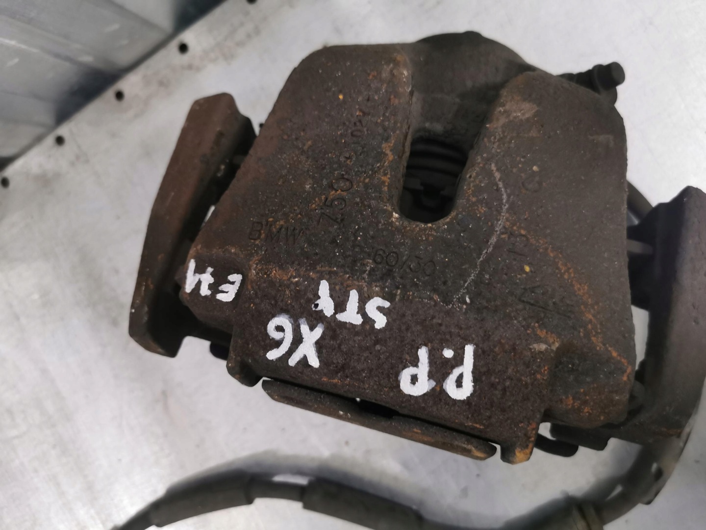 caliper brake right front BMW X6 E71 3.0D 306KM