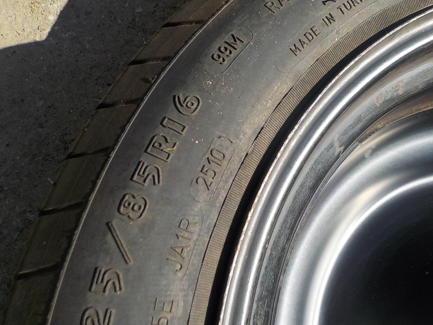 FORD C-MAX II roue de secours R15 5x108 125/85/16