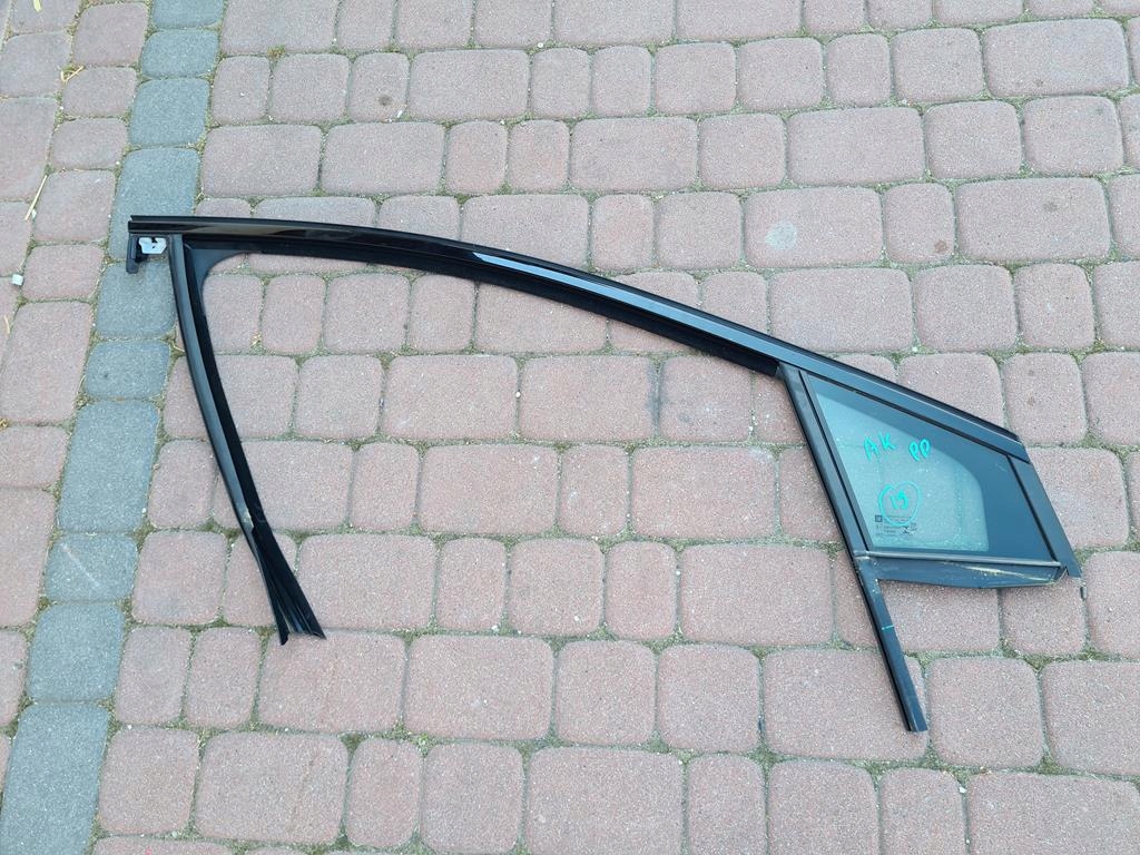 window front front right Opel Astra K V 2019r