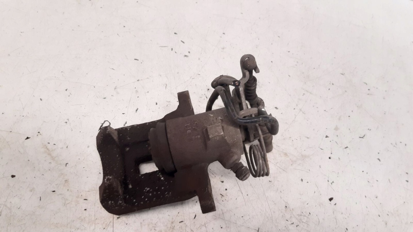 caliper rear part rear right VW Caddy III 1,6 TDI