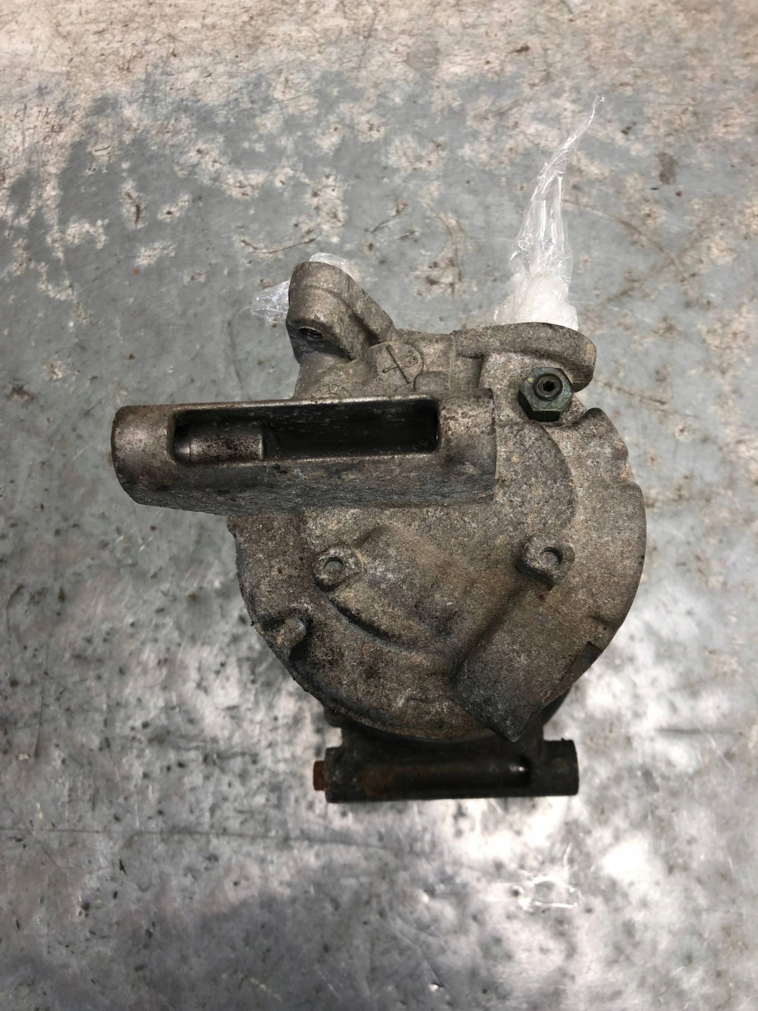 compressor compressor; of the air conditioning FORD TRANSIT MK7 6C11-19D629-AD