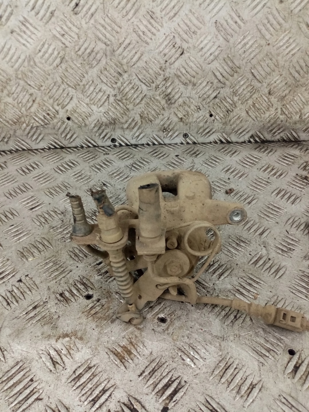 caliper brake right rear part rear VOLKSWAGEN CADDY 3