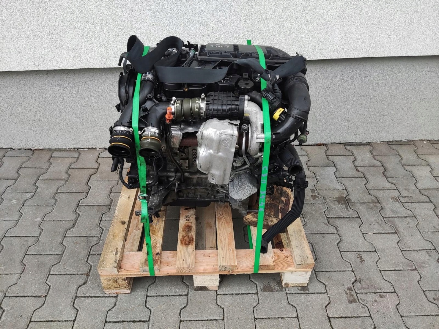 engine complete injectors TURBINA CITROEN C3 II 1.6 E-HDI 2009-13 9H06