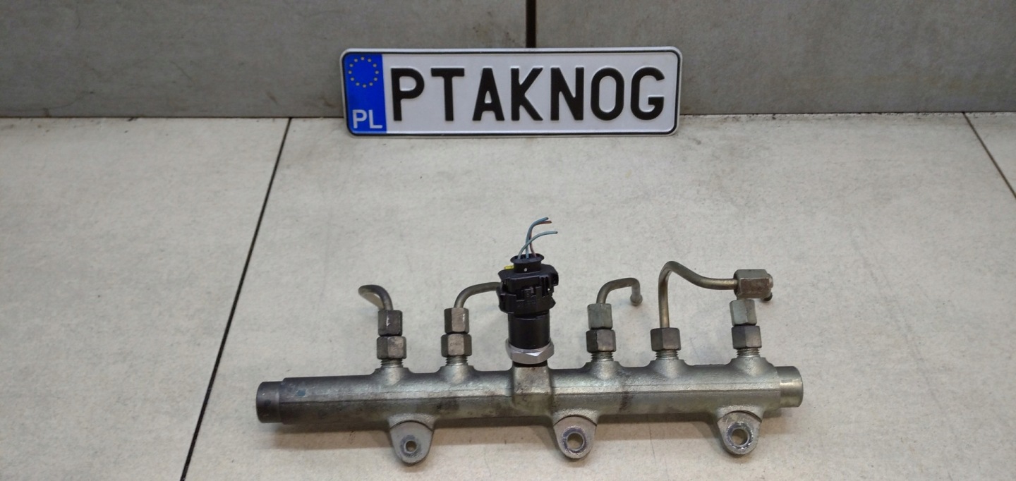 Rampe injection FIAT STILO 1.9 JTD 0445214016