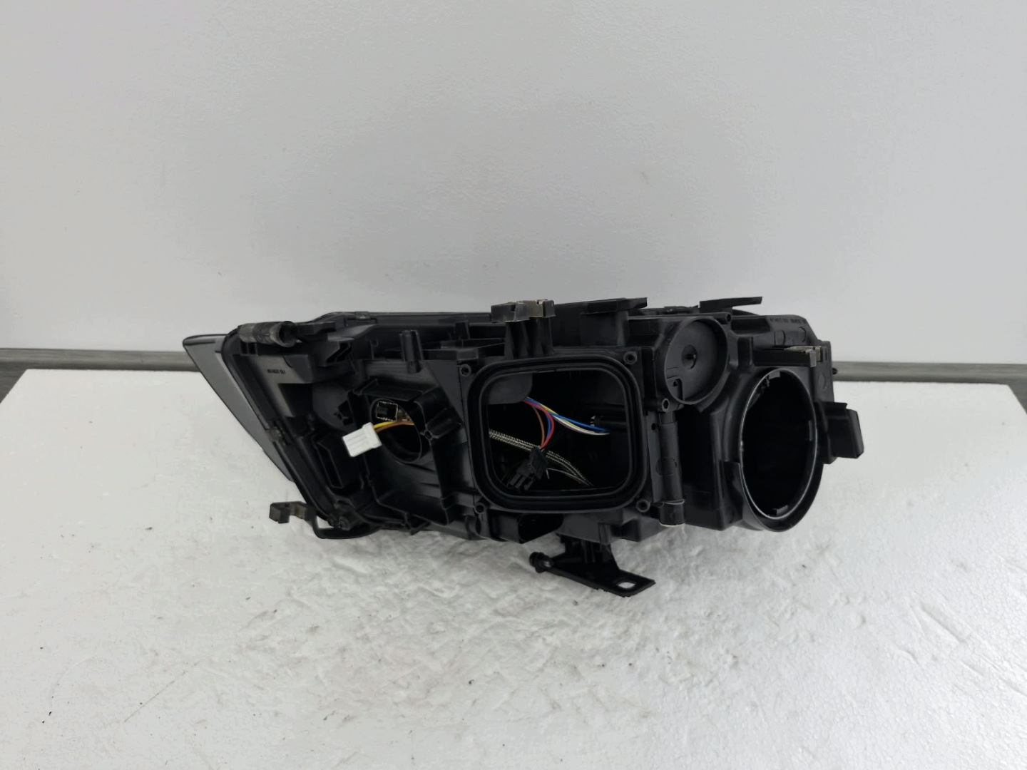 light left Audi A4 8K Bi-Xenon LED