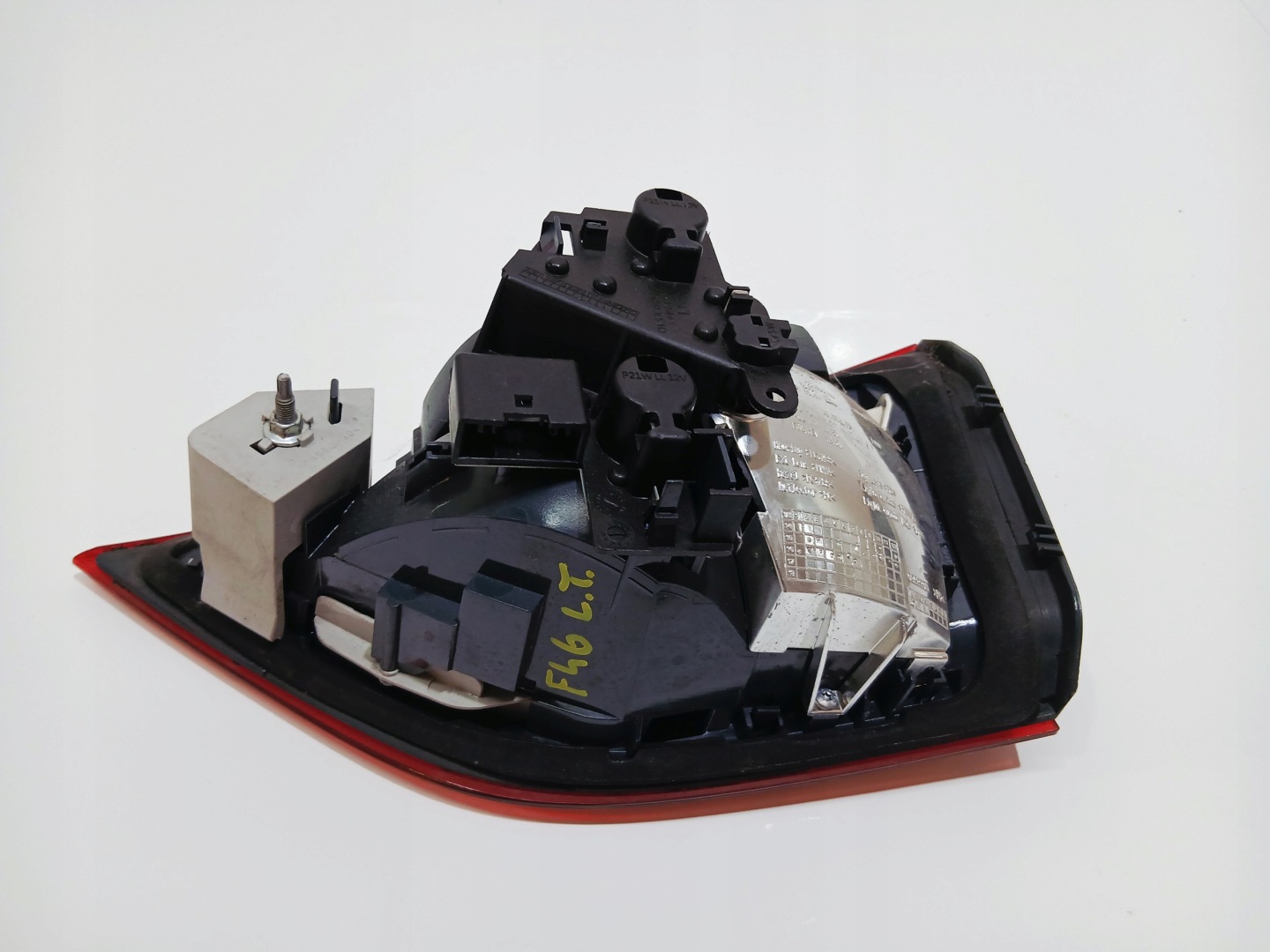 light left rear BMW F46 OE 7461609
