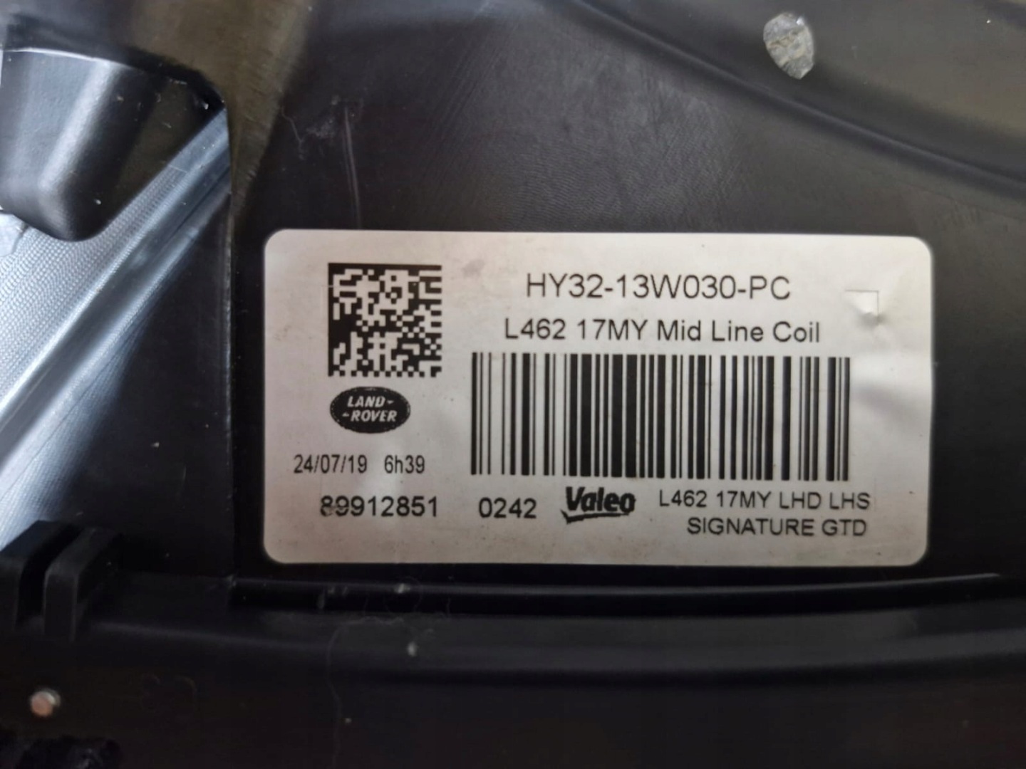 light left Land Rover Discovery 5 FULL LED