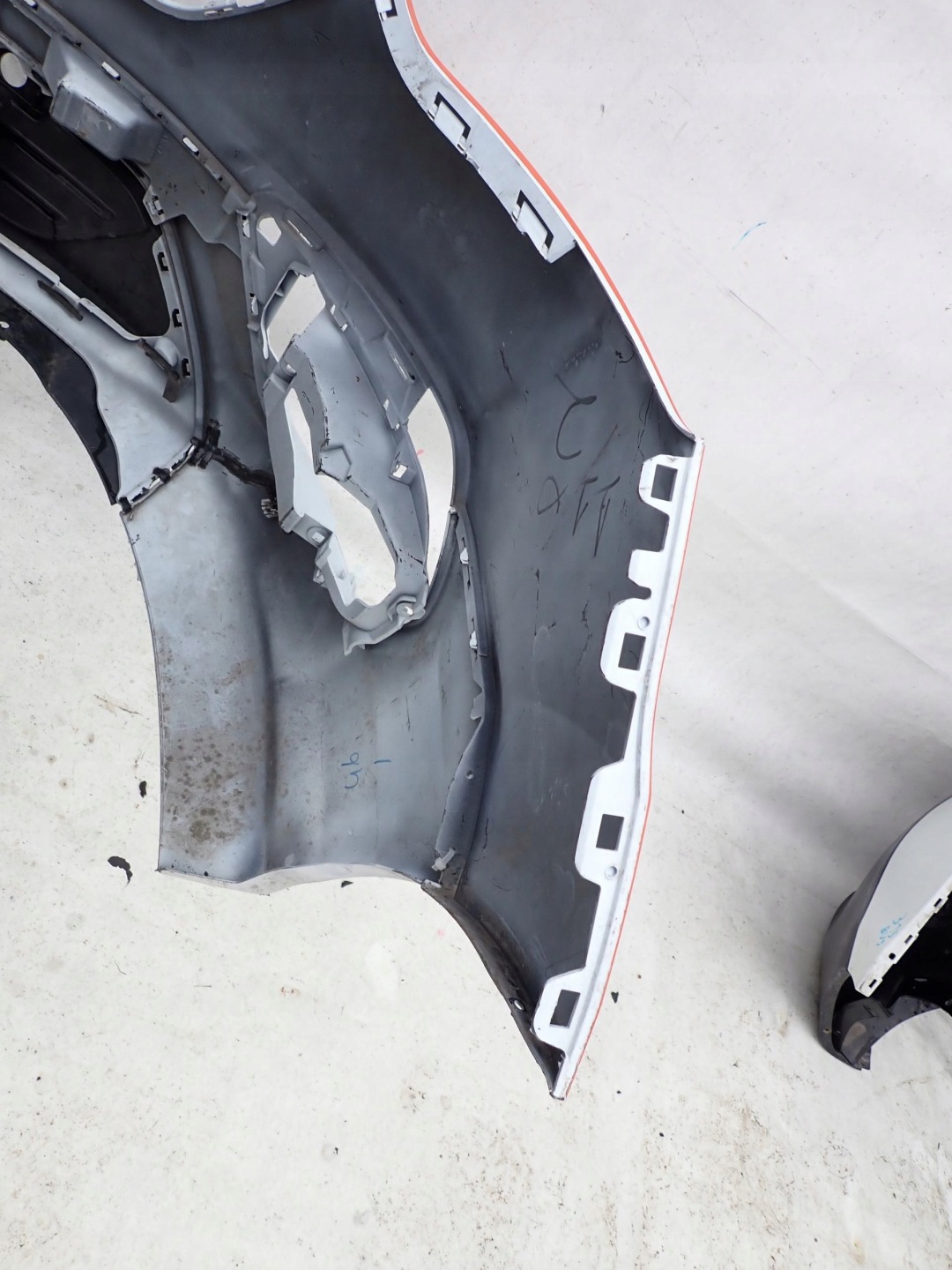FORD TRANSIT CUSTOM LIFT 17-> bumper front PDC