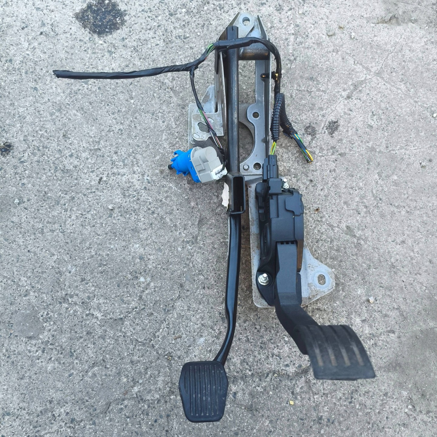 Ford Kuga MK2 1.5 EB kočnice /mjenjač ručna