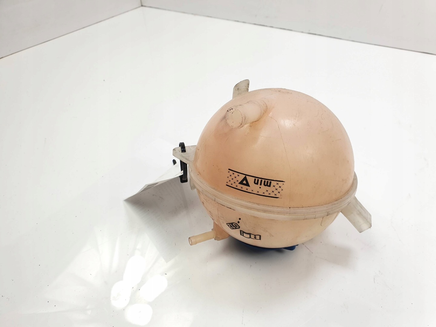 water tank 1K0121407A VOLKSWAGEN PASSAT CC