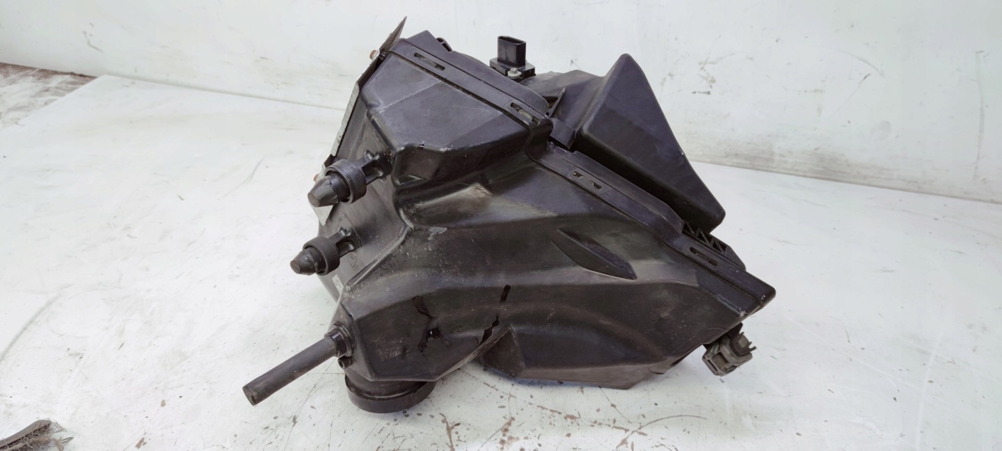 GEHÄUSE FILTER LUFT AUDI A4 B8 A5 8K0133835AF