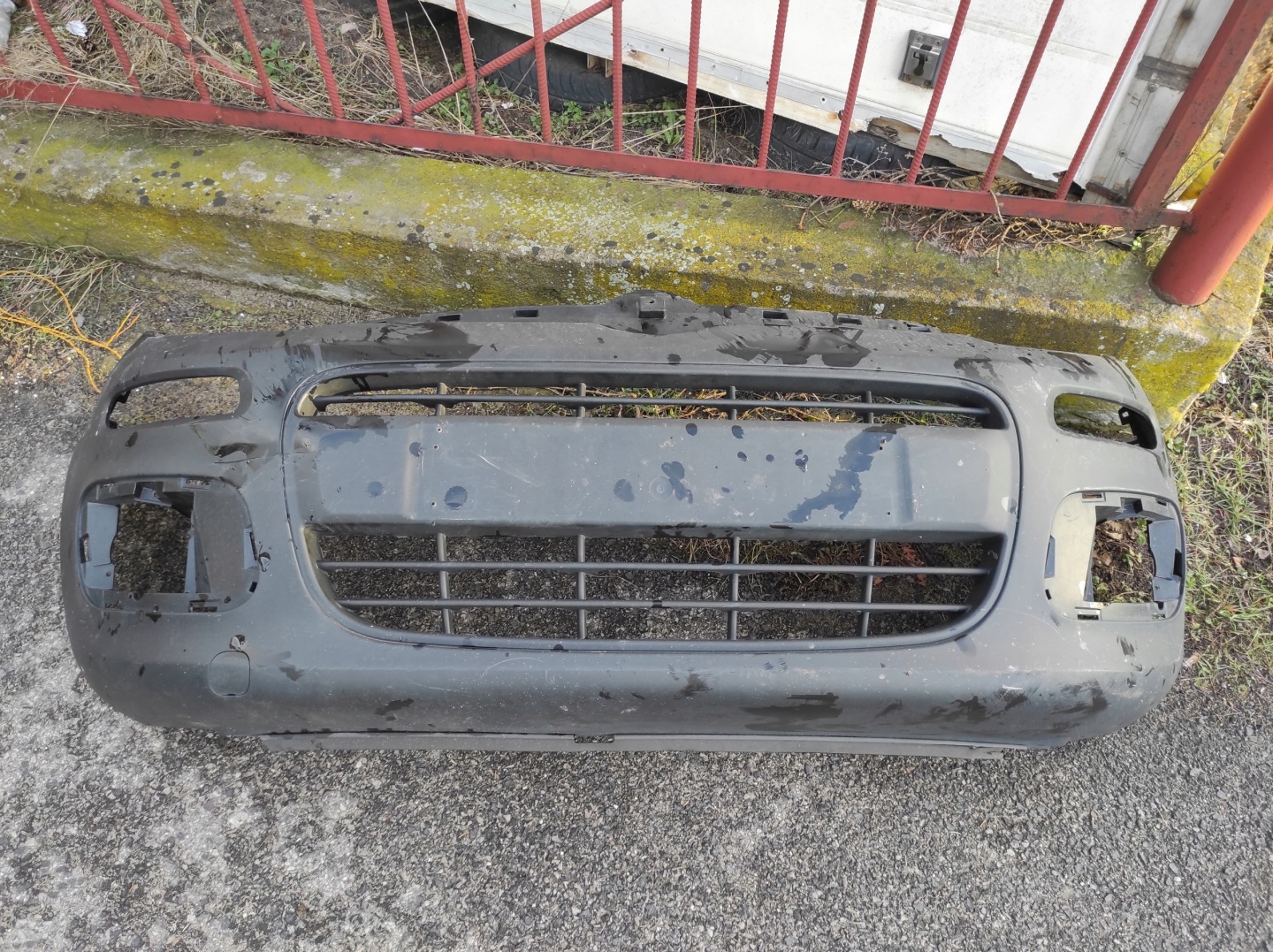 nárazník fiat panda předek přední