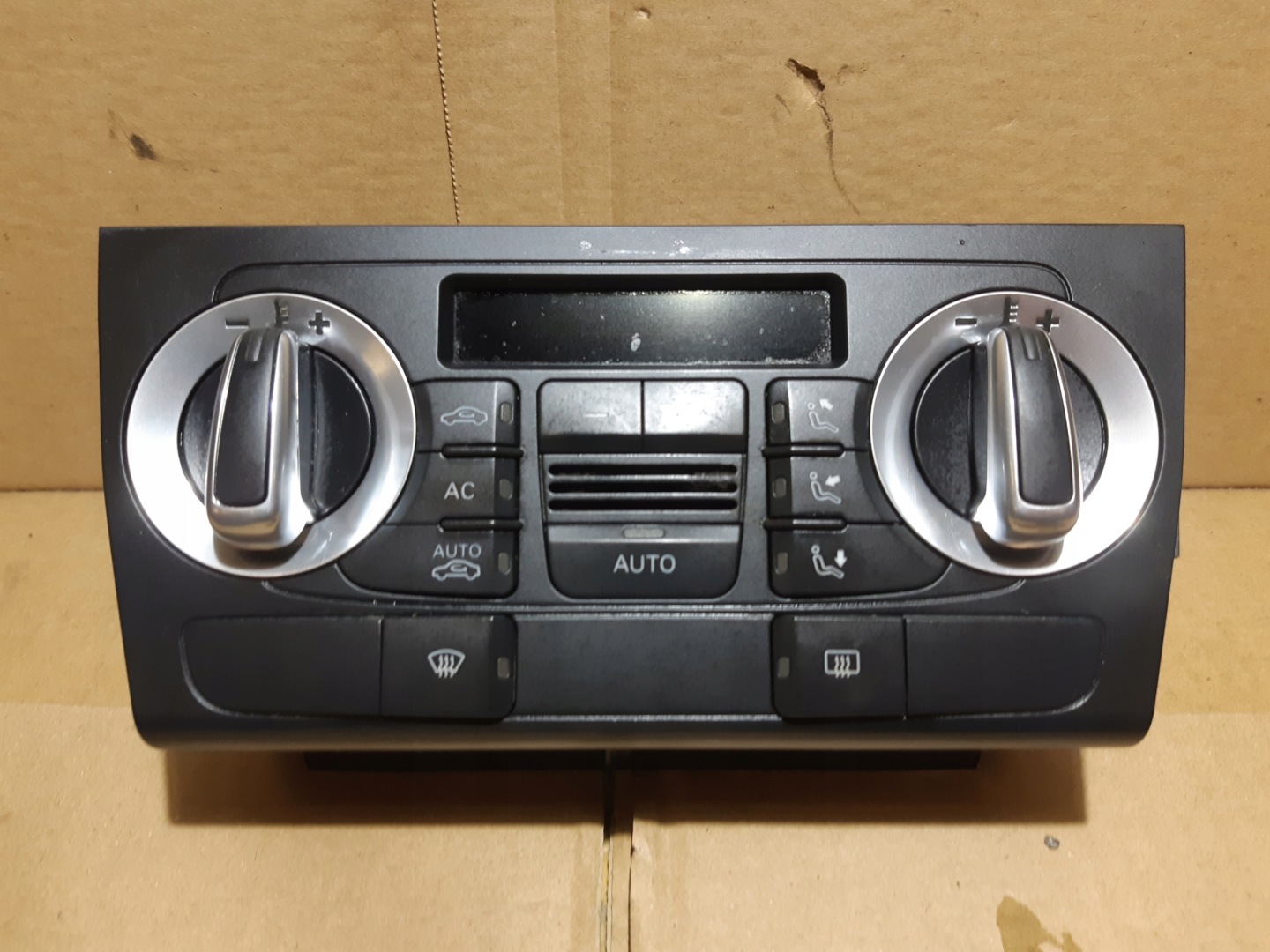 AUDI A3 8P LIFT PANEL klimaanlage des lüfters 8P0820043BG