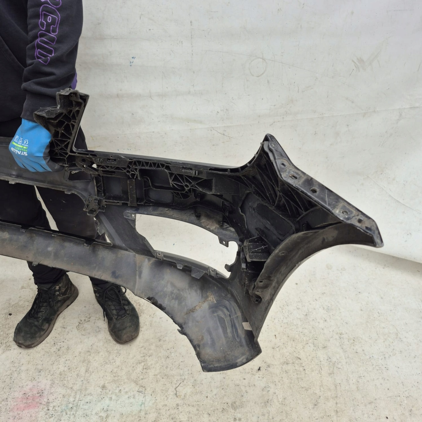 MERCEDES C KLASA W204 LIFT AMG 11- bumper front front A2048807847 support