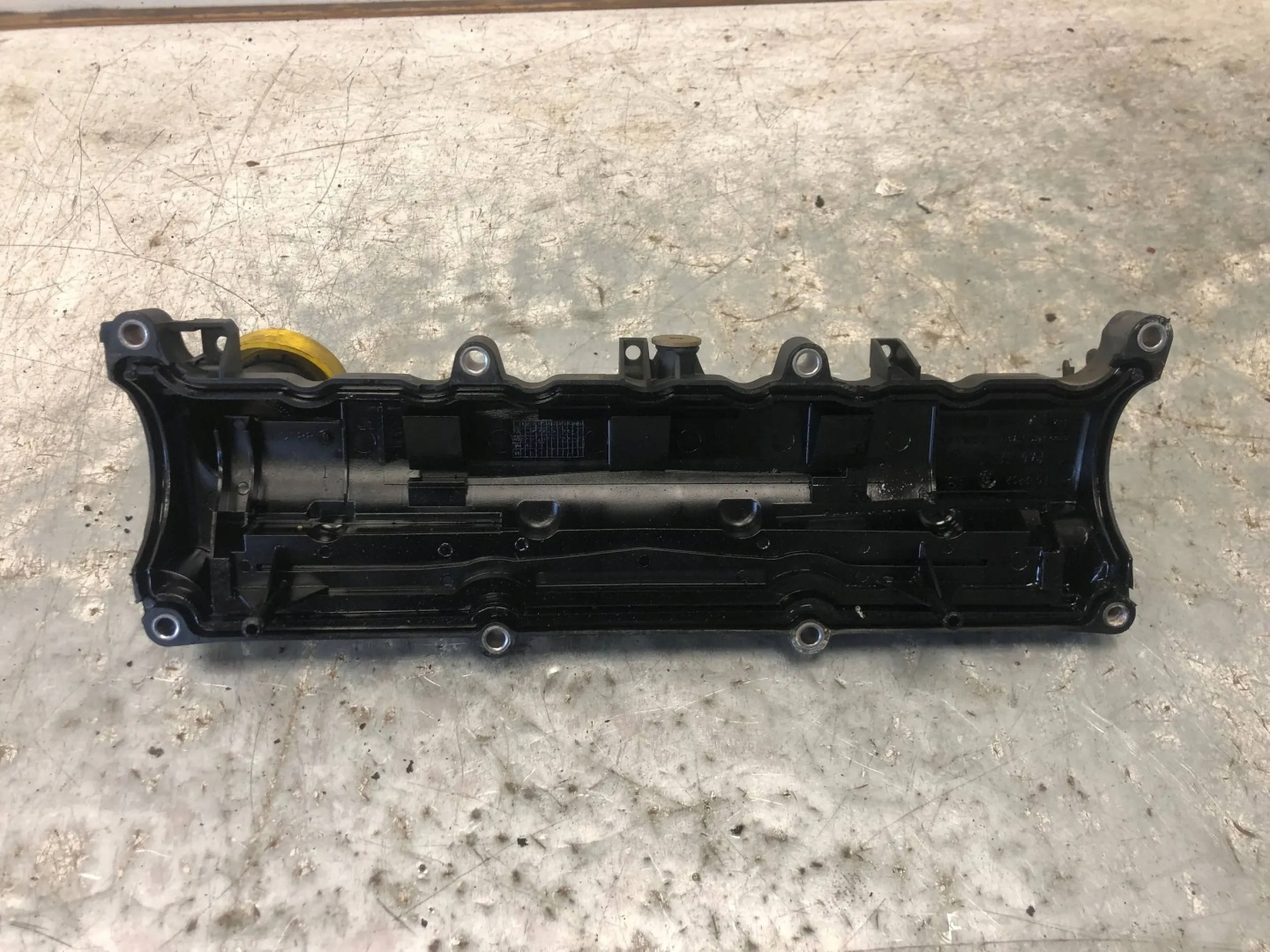 Abdeckung der Ventile 1.5 DCI K9KF830 8200608952