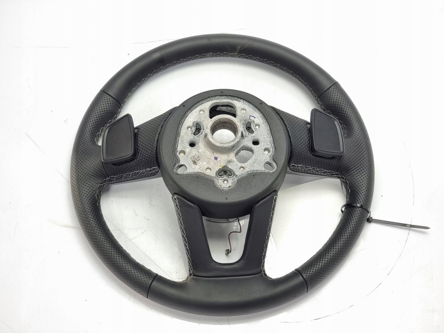 lenkrad 64730180A 8W0419091FT AUDI A4 B9 QUATTRO