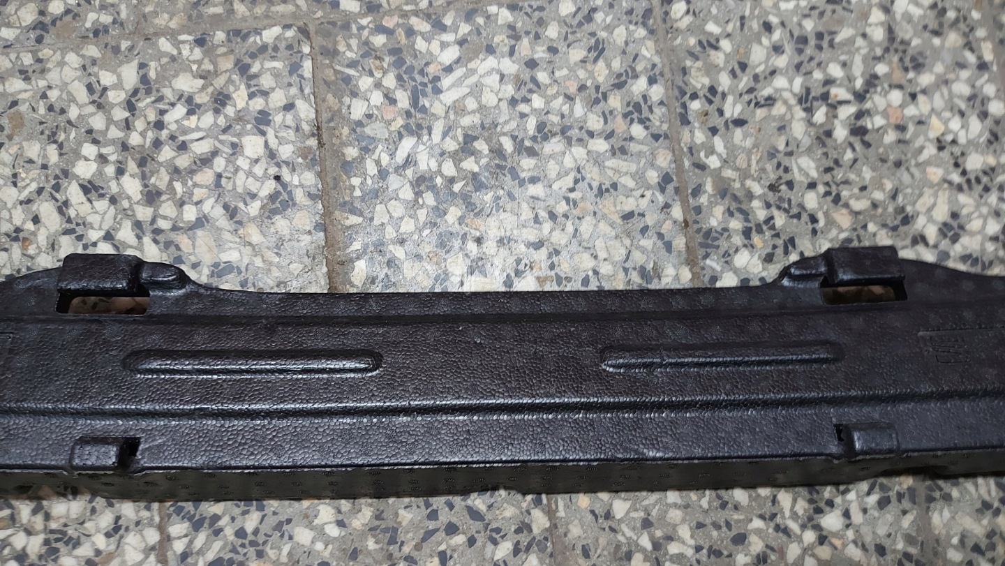 ABSORBER polystirene of a bumper front front SEAT LEON IV