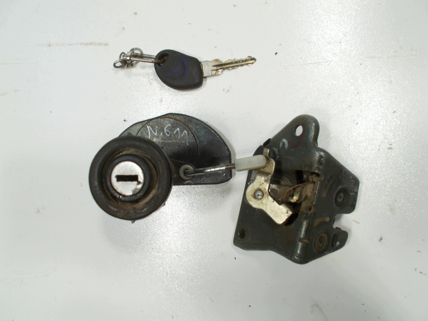lock boot lock cylinder FIAT SEICENTO key RYGIEL ORYG.