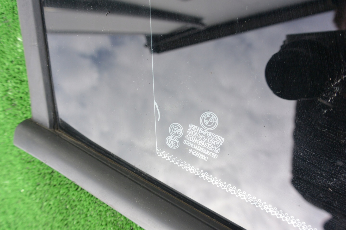 window side bodywork BMW X5 E70 left right rear part